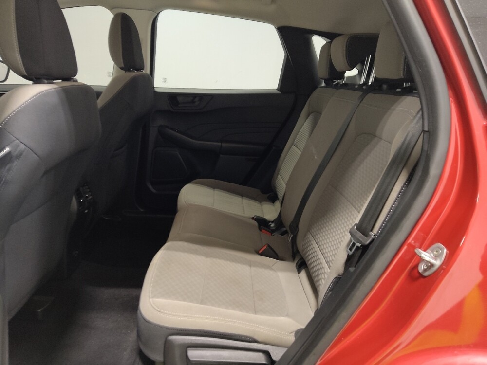 2022 Ford Escape in Columbus, OH 43231 - 18106487 18