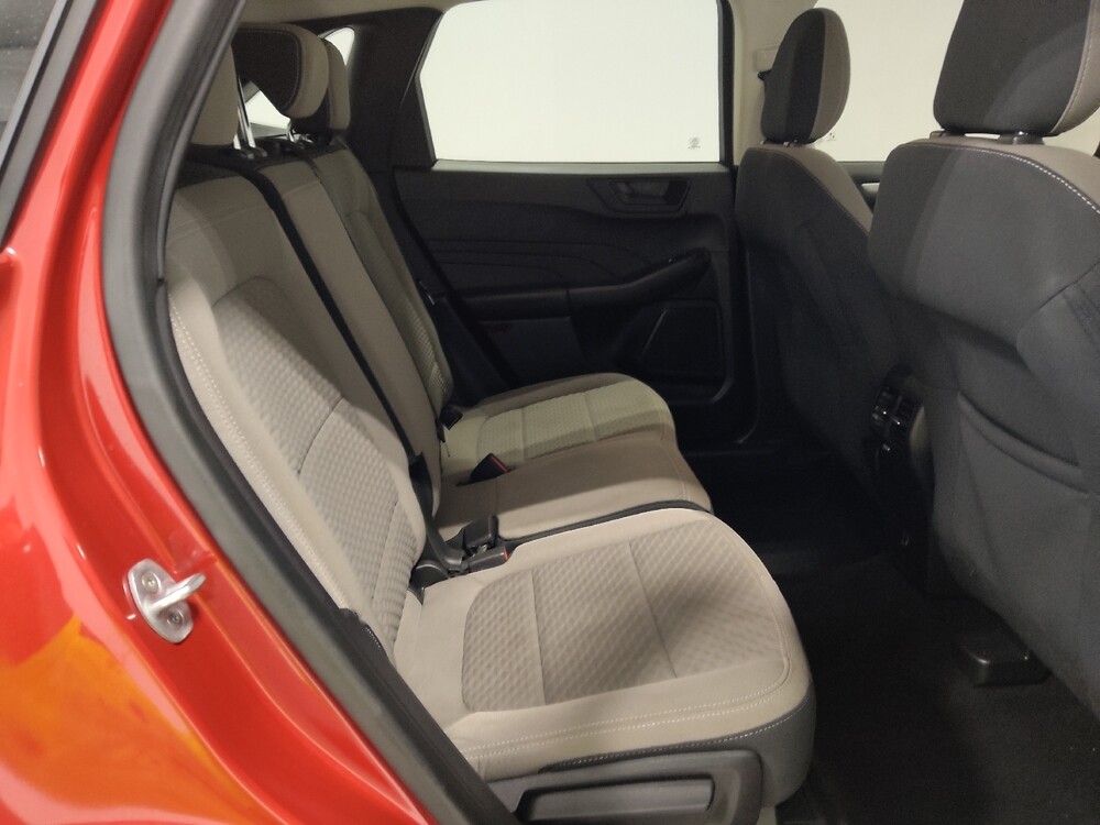 2022 Ford Escape in Columbus, OH 43231 - 18106487 19