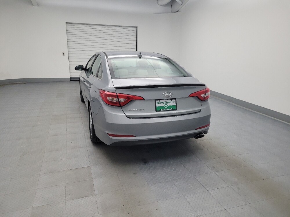2015 Hyundai Sonata in Louisville, KY 40258 - 18106488 6