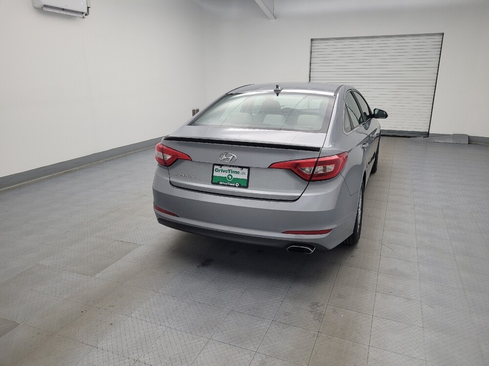 2015 Hyundai Sonata in Louisville, KY 40258 - 18106488 7