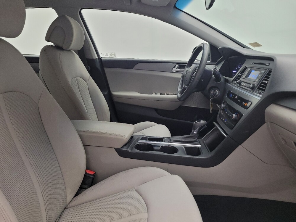 2015 Hyundai Sonata in Louisville, KY 40258 - 18106488 21