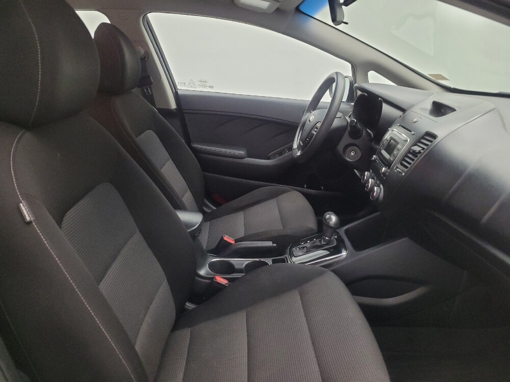 2017 Kia Forte in Louisville, KY 40258 - 18106489 21