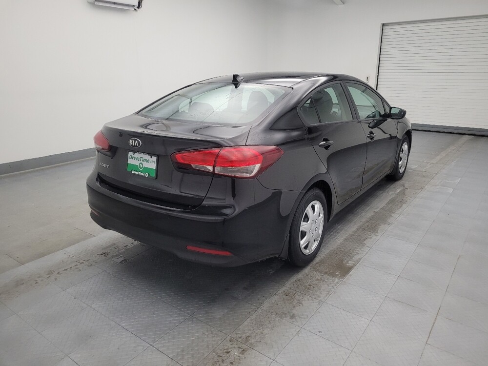 2017 Kia Forte in Louisville, KY 40258 - 18106489 9