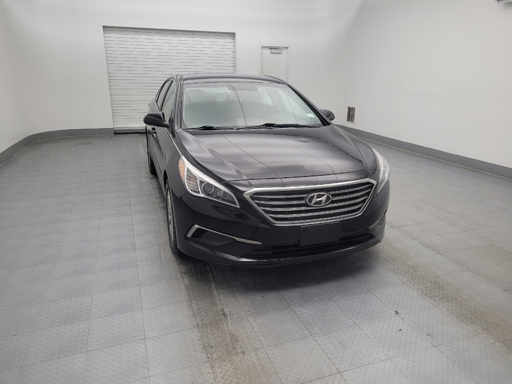 2016 Hyundai Sonata in Louisville, KY 40258 - 18106490 14