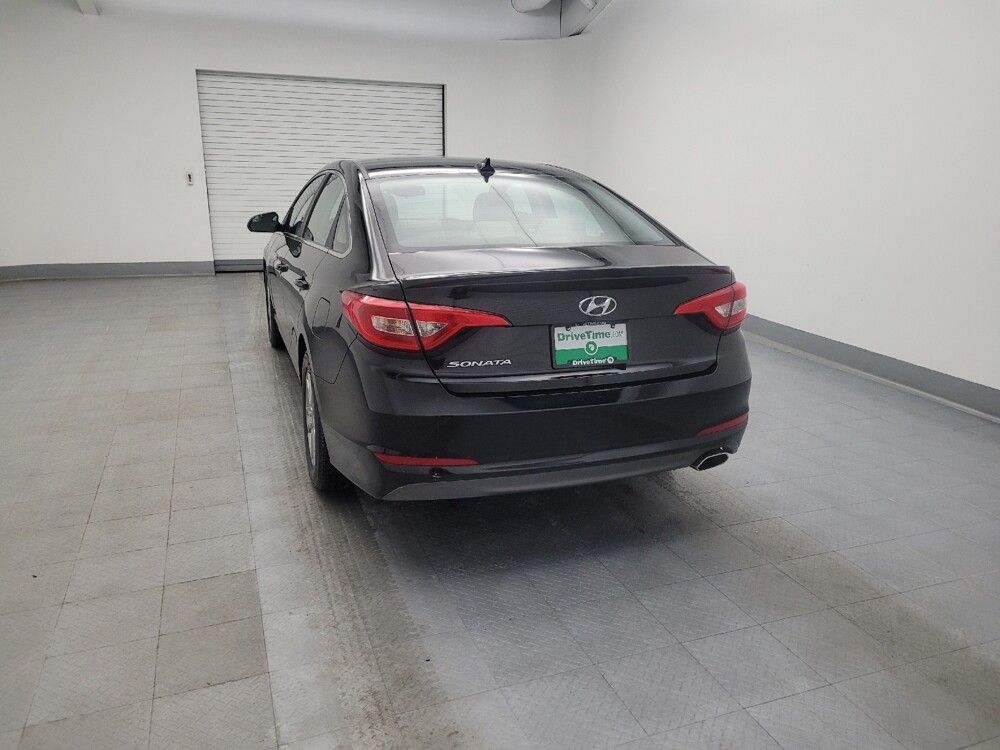 2016 Hyundai Sonata in Louisville, KY 40258 - 18106490 6