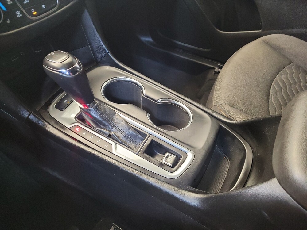 2019 Chevrolet Equinox in Louisville, KY 40258 - 18106492 26