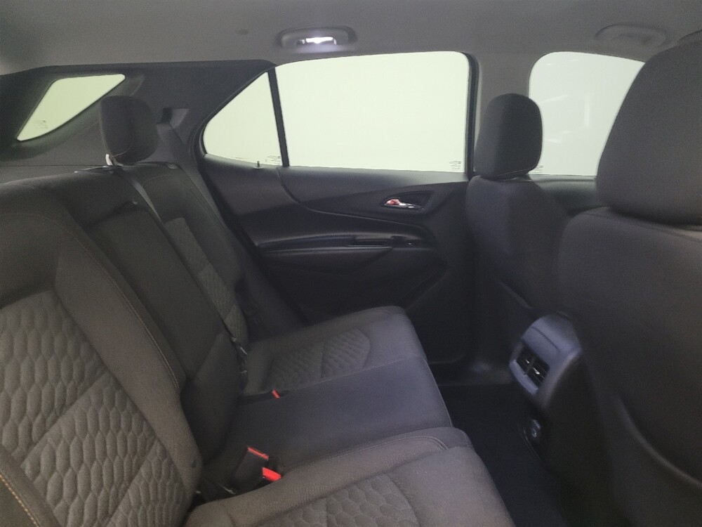 2019 Chevrolet Equinox in Louisville, KY 40258 - 18106492 19