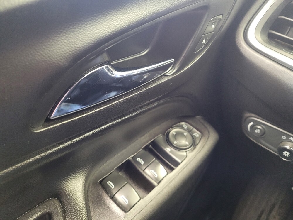 2019 Chevrolet Equinox in Louisville, KY 40258 - 18106492 27