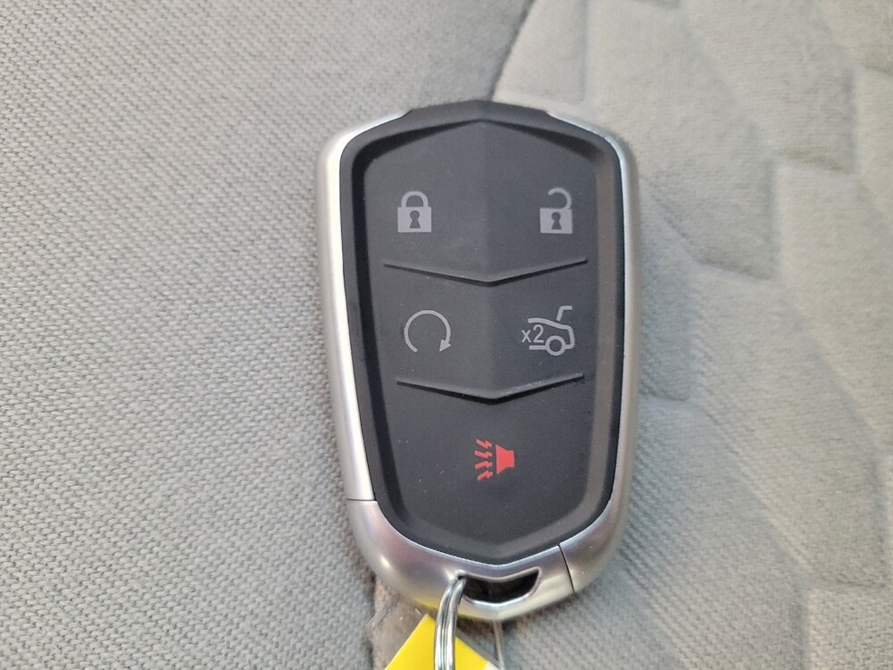 2019 Chevrolet Equinox in Louisville, KY 40258 - 18106493 32