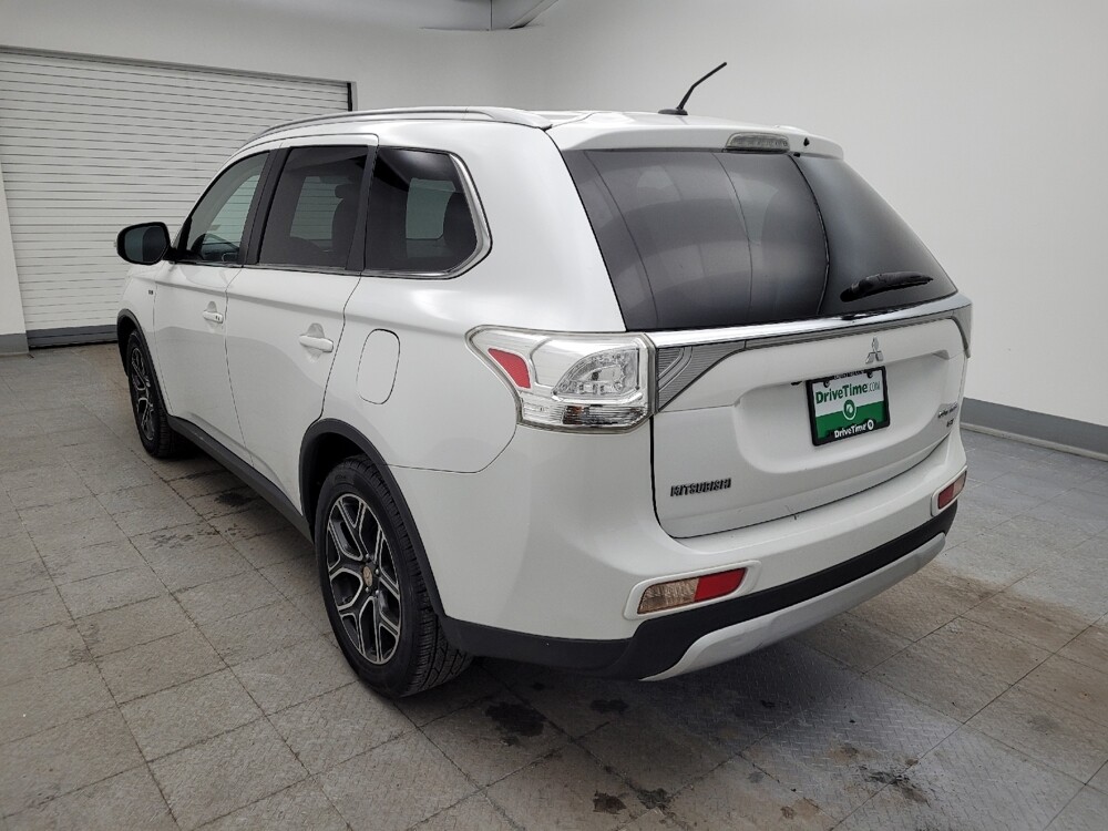 2015 Mitsubishi Outlander in Louisville, KY 40258 - 18106496 5