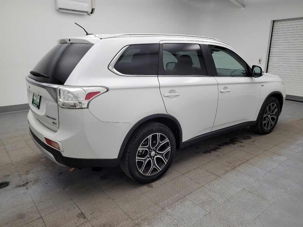 2015 Mitsubishi Outlander in Louisville, KY 40258 - 18106496 10