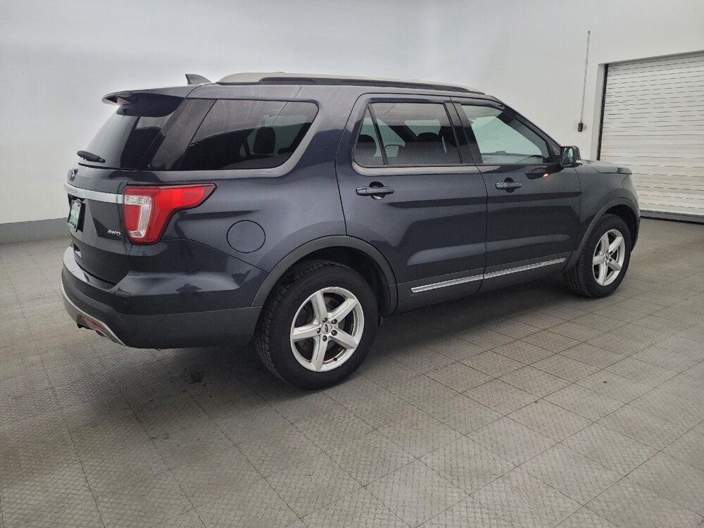 2017 Ford Explorer in Temple Hills, MD 20746 - 18106501 10