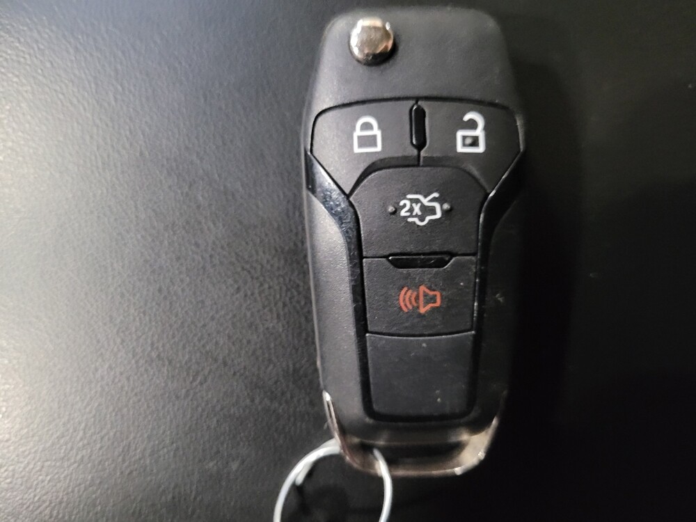 2020 Ford Explorer in Temple Hills, MD 20746 - 18106503 32