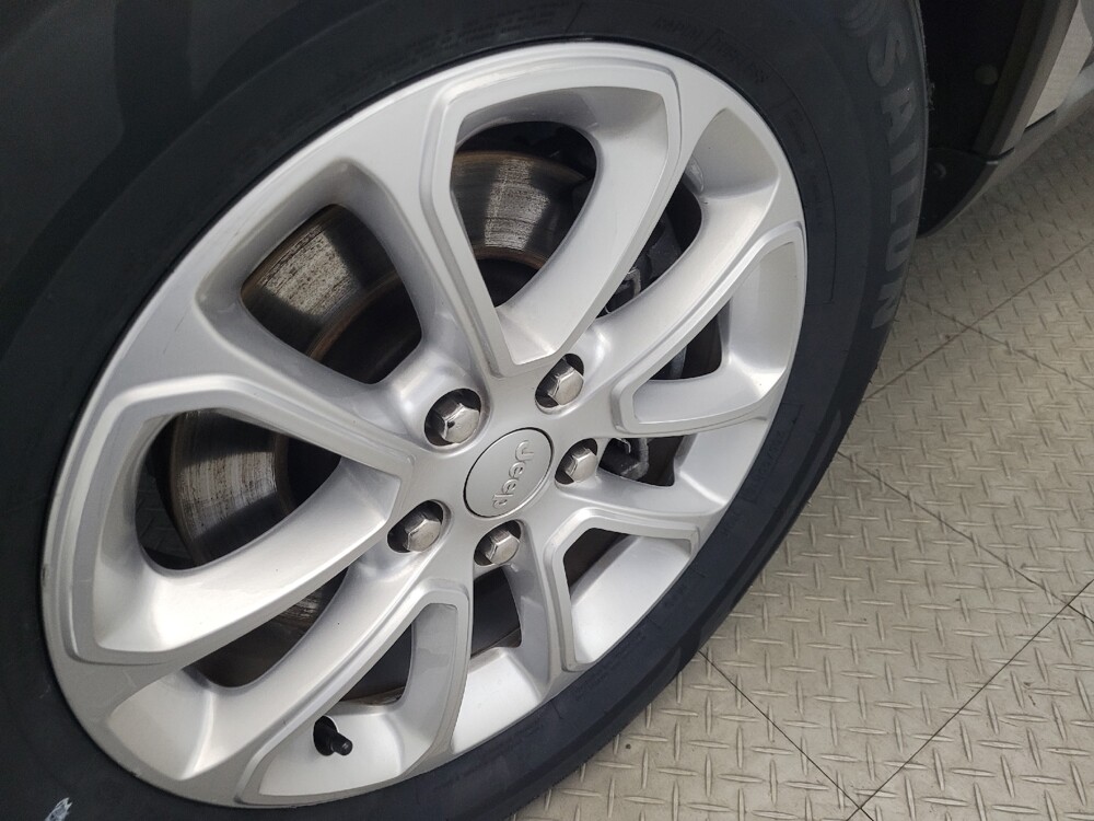 2021 Jeep Grand Cherokee in Pittsburgh, PA 15236 - 18106507 31