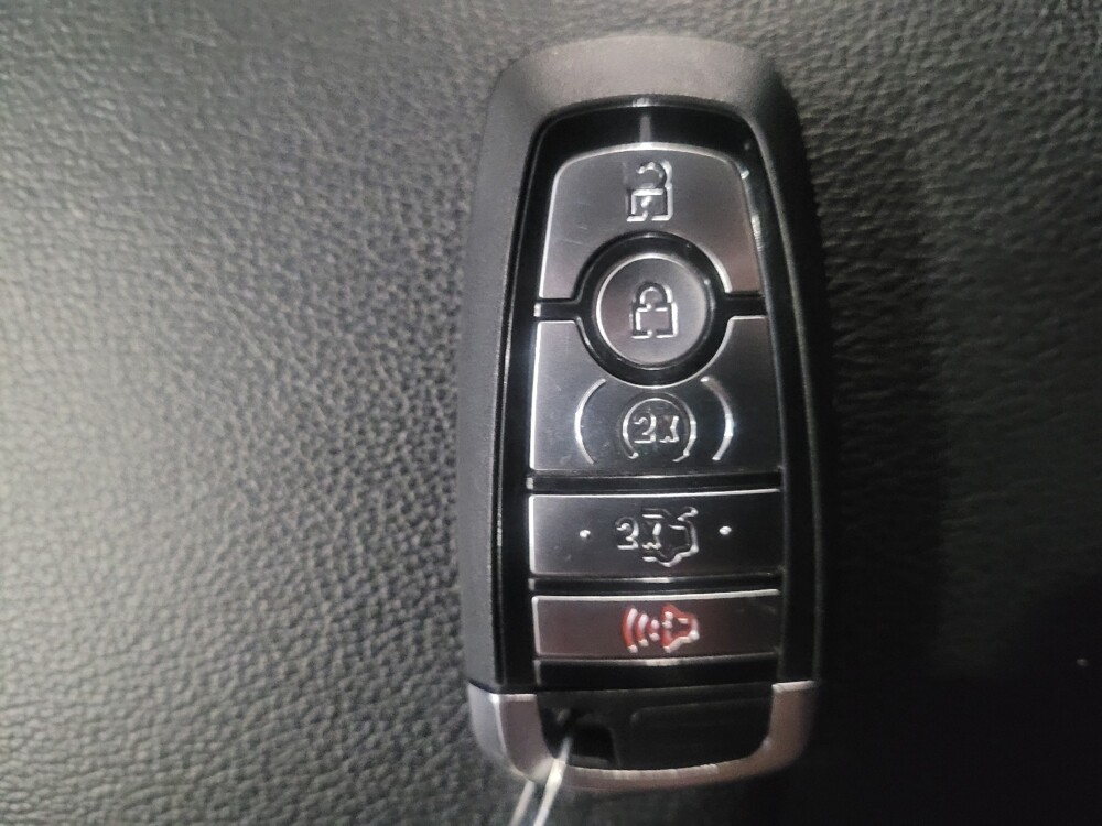 2018 Ford Explorer in Pittsburgh, PA 15237 - 18106509 32