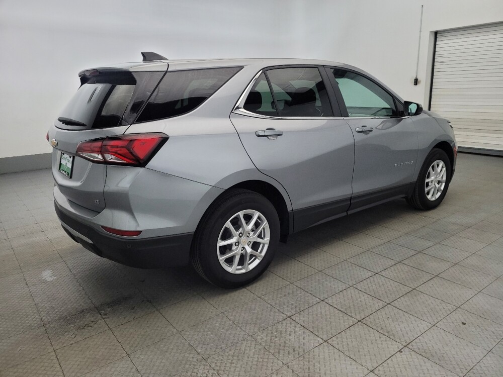 2024 Chevrolet Equinox in Temple Hills, MD 20746 - 18106511 10