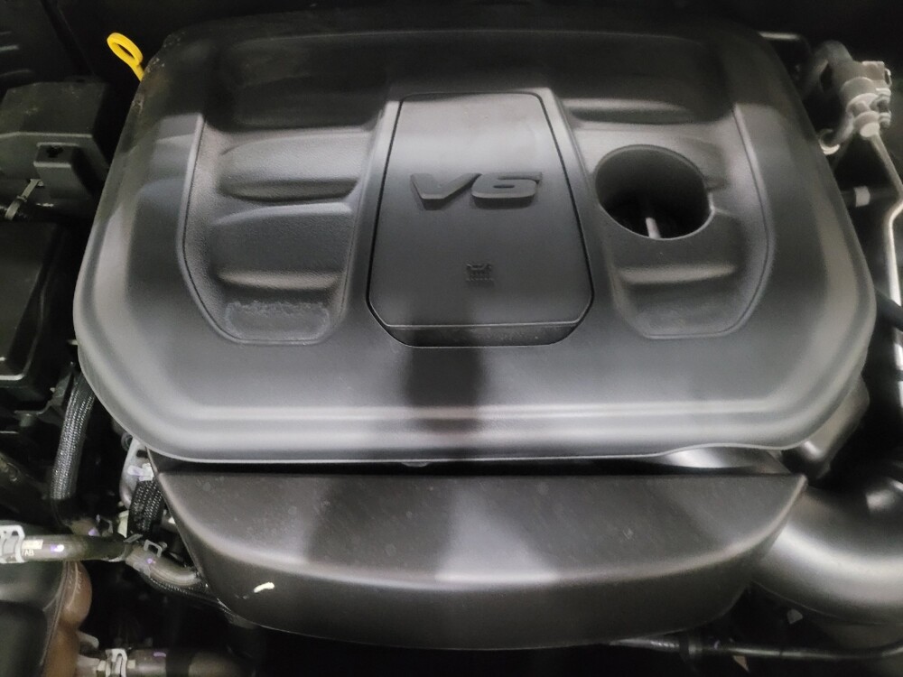 2020 Jeep Grand Cherokee in Pittsburgh, PA 15237 - 18106516 30