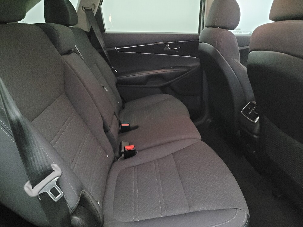 2018 Kia Sorento in Williamstown, NJ 8094 - 18106517 19