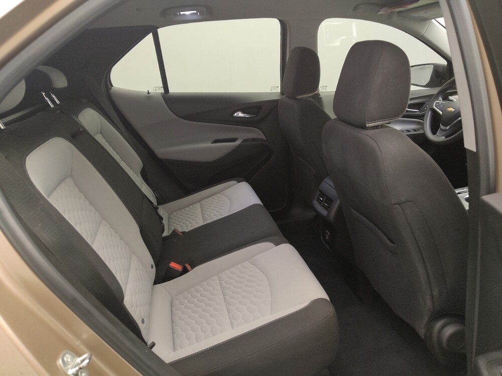 2019 Chevrolet Equinox in Wichita, KS 67207 - 18106519 19
