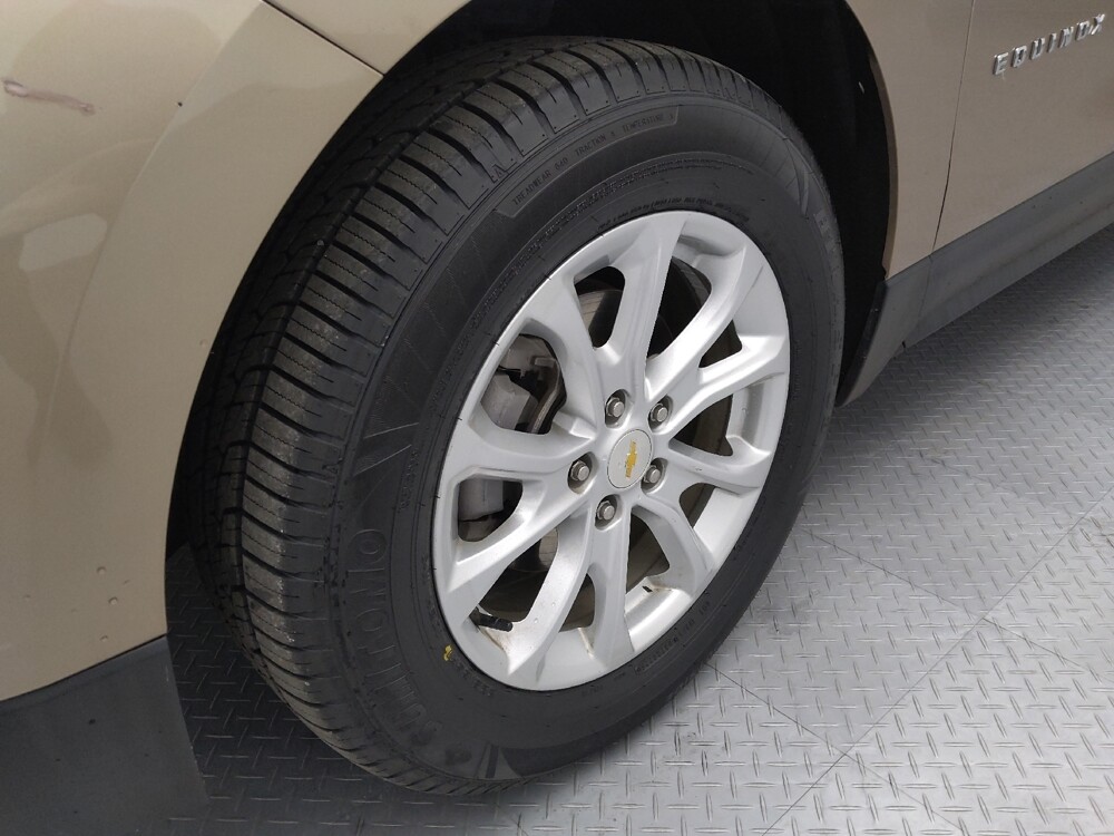 2019 Chevrolet Equinox in Wichita, KS 67207 - 18106519 31