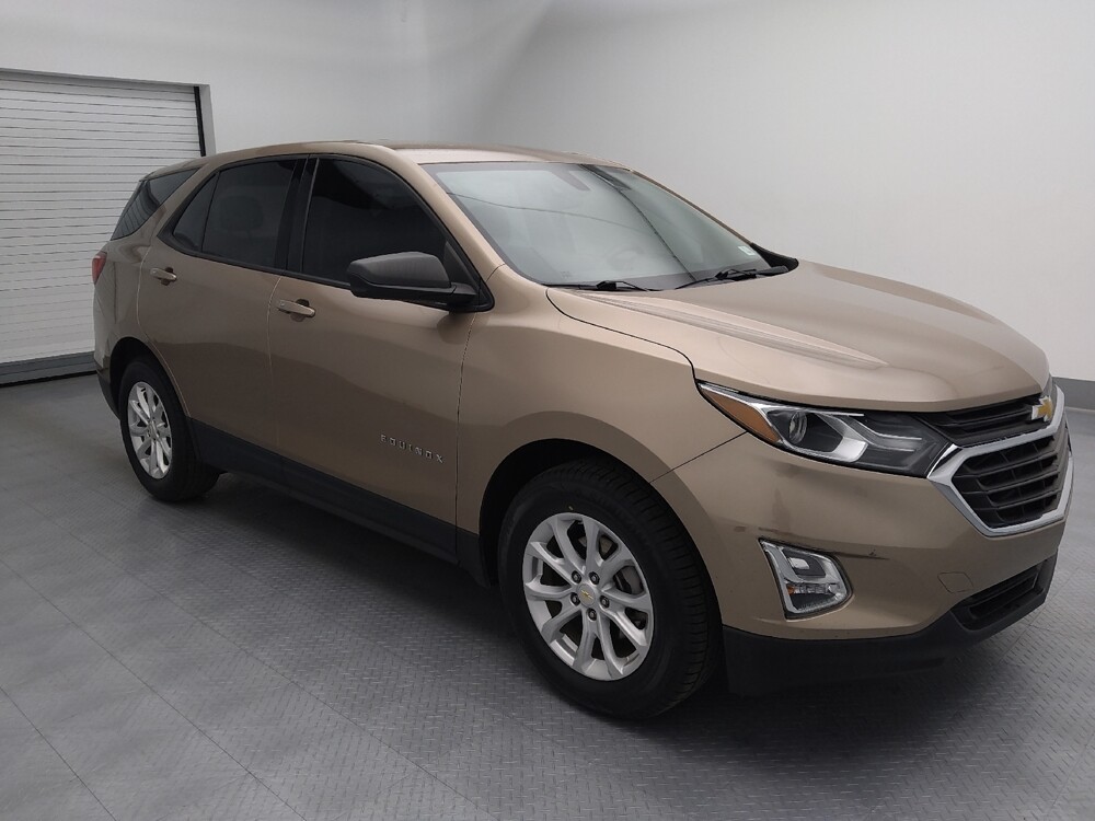 2019 Chevrolet Equinox in Wichita, KS 67207 - 18106519 11