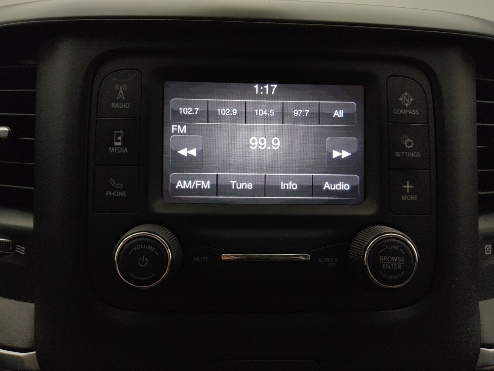 2020 RAM 1500 in Gladstone, MO 64118 - 18106520 25