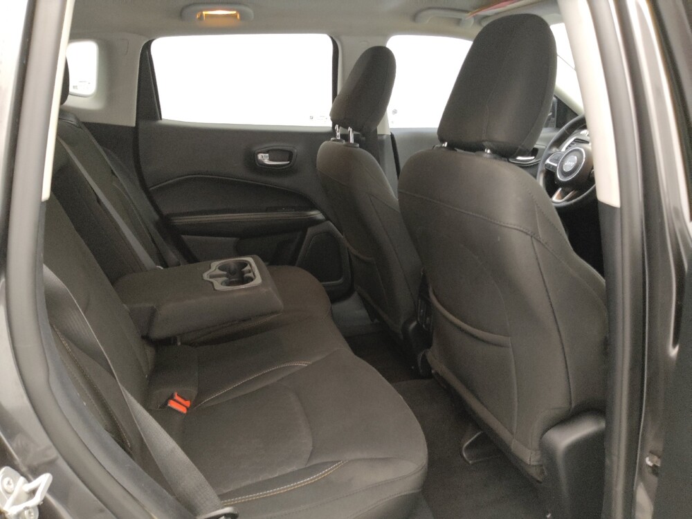 2017 Jeep Compass in St. Louis, MO 63136 - 18106522 19