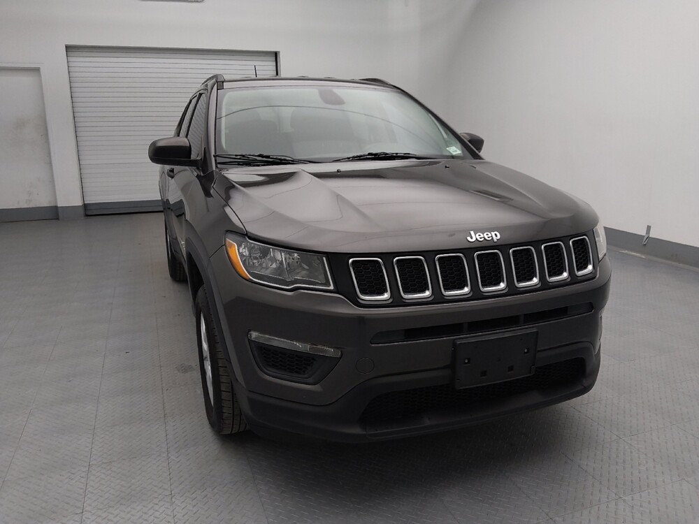 2017 Jeep Compass in St. Louis, MO 63136 - 18106522 14
