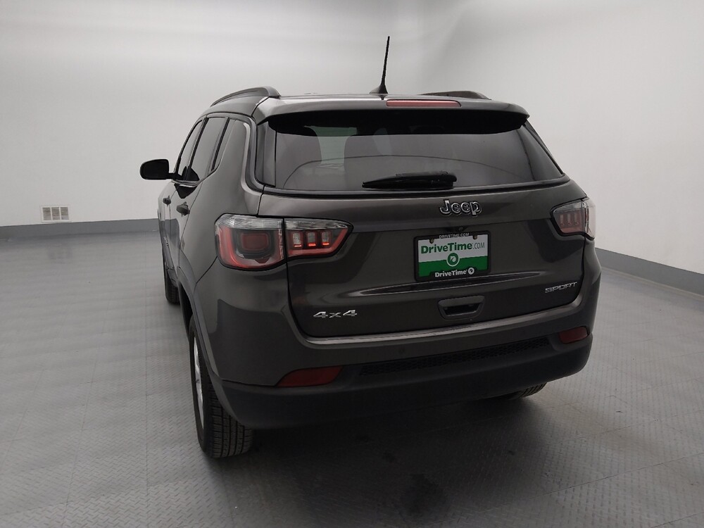 2017 Jeep Compass in St. Louis, MO 63136 - 18106522 6