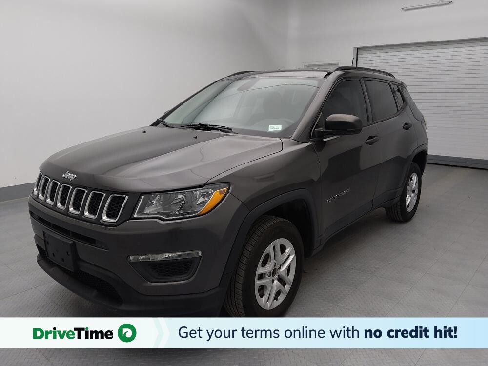 2017 Jeep Compass in St. Louis, MO 63136 - 18106522