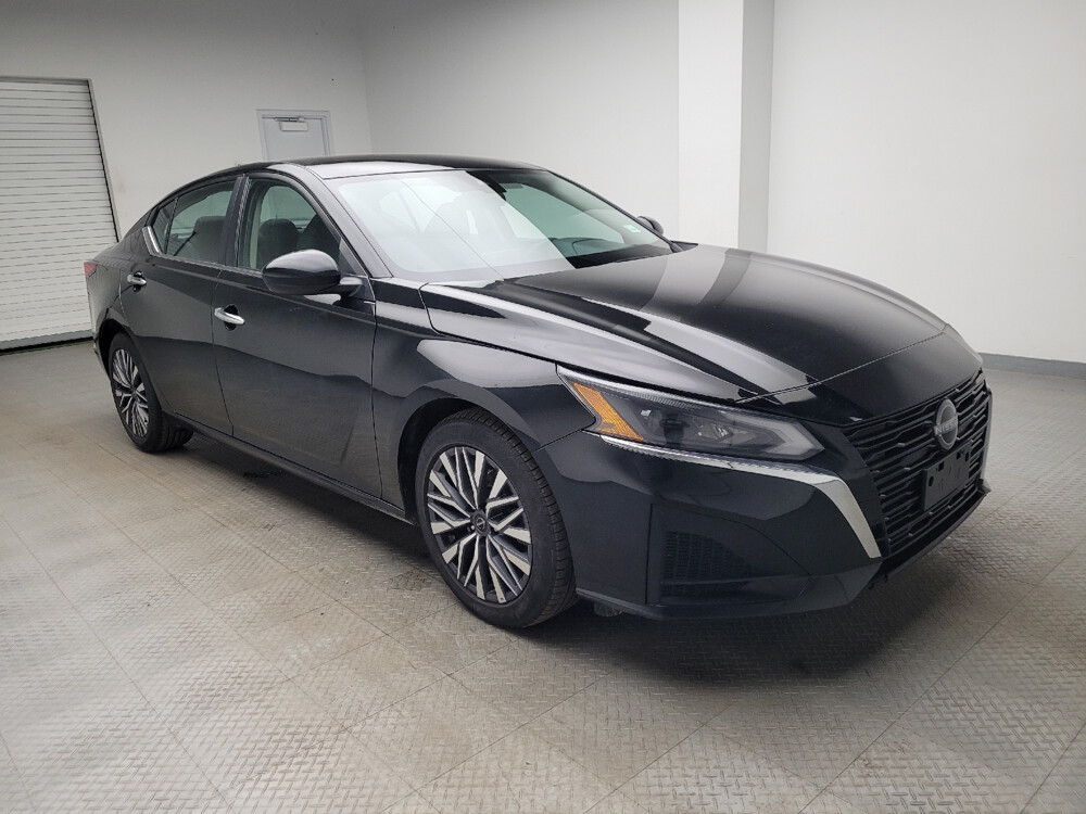2023 Nissan Altima in St. Louis, MO 63136 - 18106527 13
