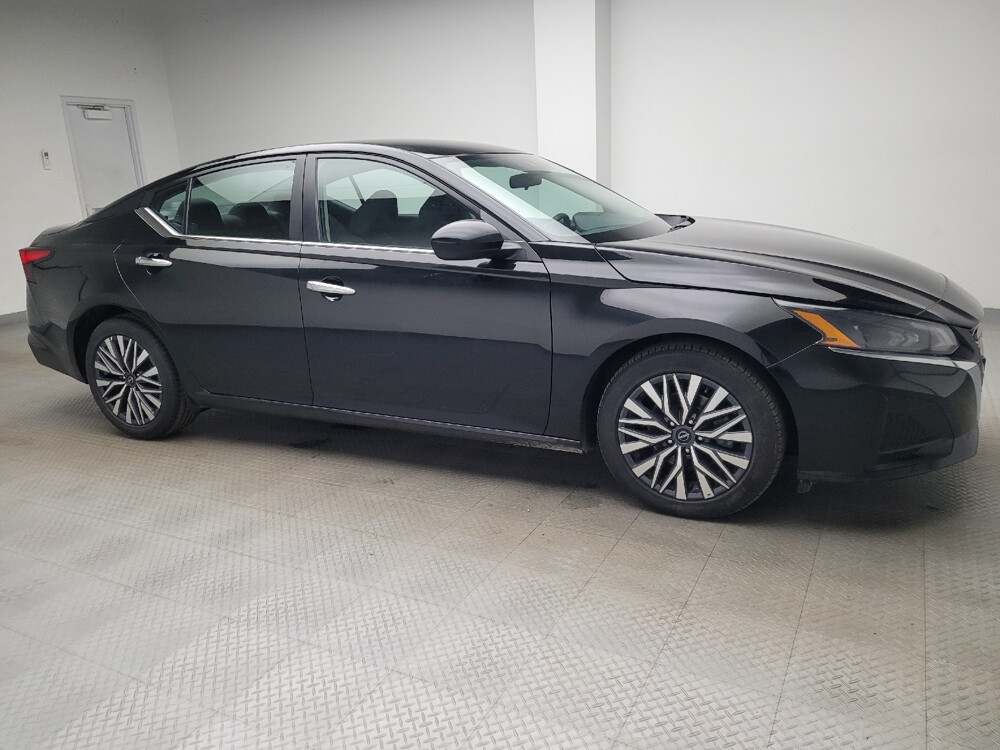 2023 Nissan Altima in St. Louis, MO 63136 - 18106527 11