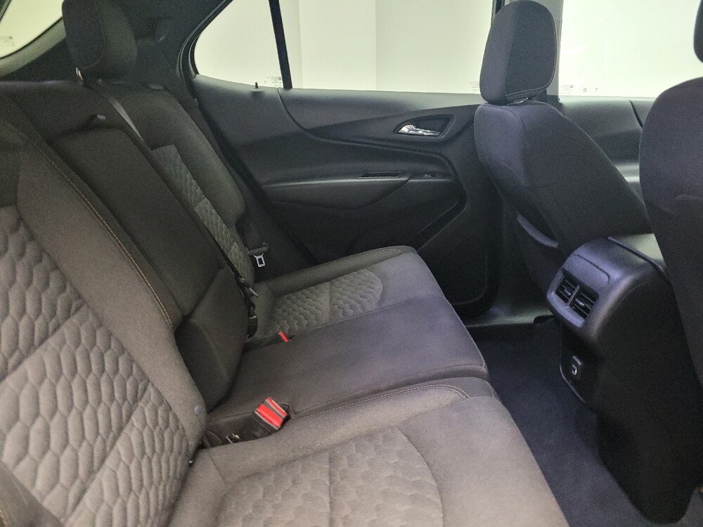 2020 Chevrolet Equinox in Eastpointe, MI 48021 - 18106528 19