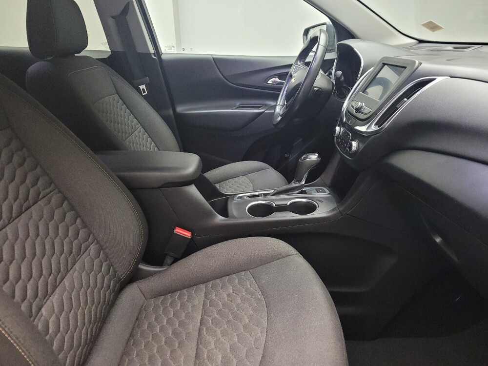 2020 Chevrolet Equinox in Eastpointe, MI 48021 - 18106528 21