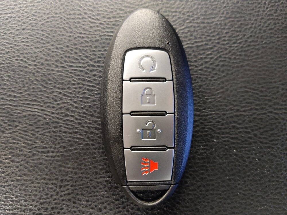 2020 Nissan Pathfinder in San Antonio, TX 78238 - 18106545 32