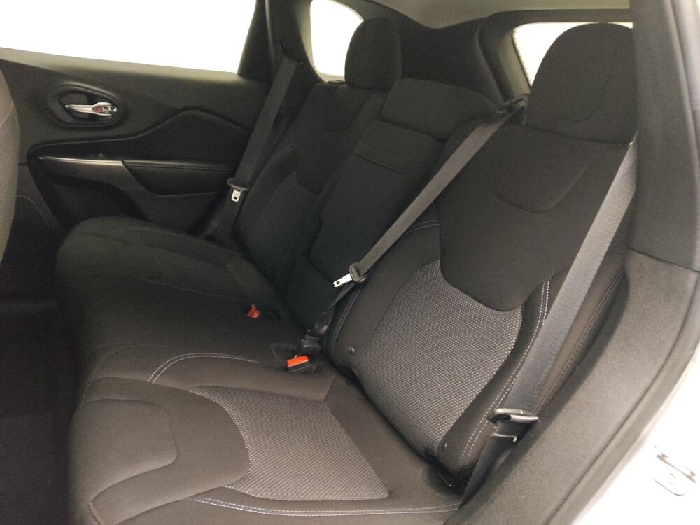 2019 Jeep Cherokee in Chattanooga, TN 37421 - 18106549 18