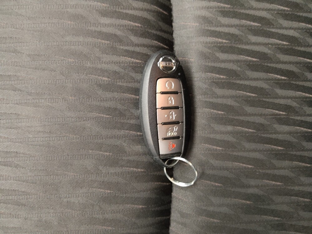 2020 Nissan Rogue in Gladstone, MO 64118 - 18106552 32