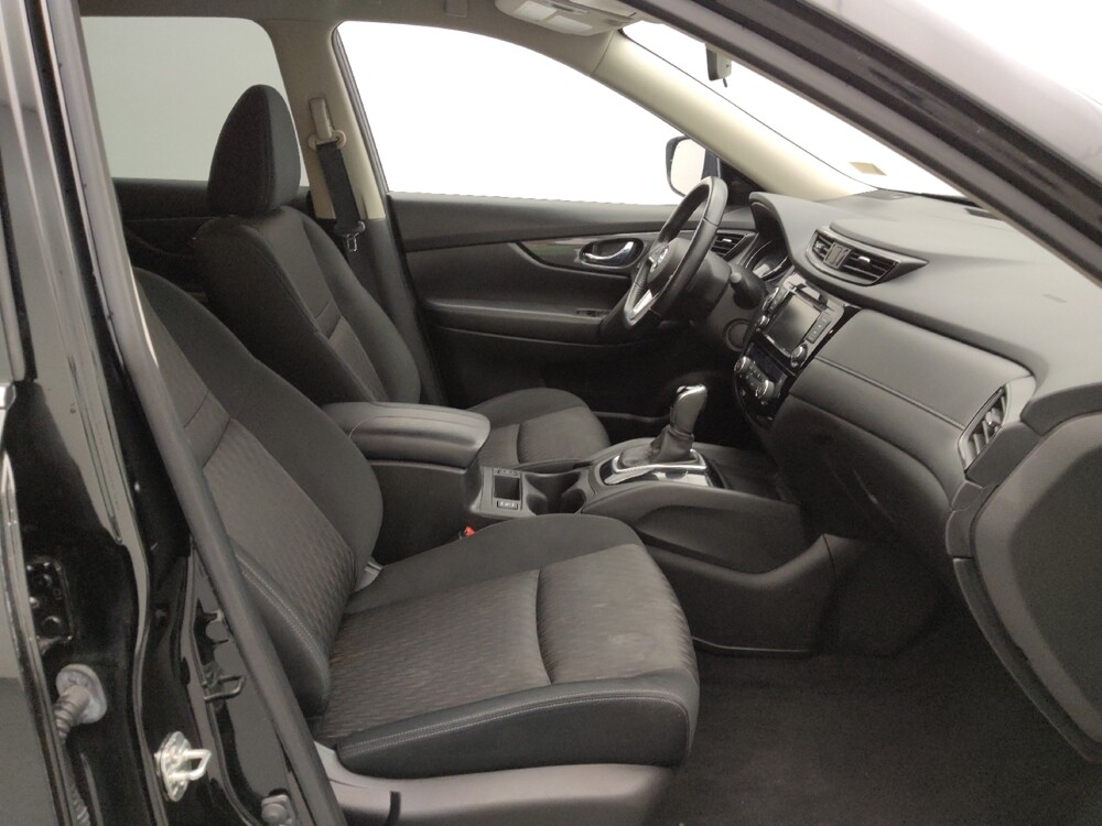 2020 Nissan Rogue in Gladstone, MO 64118 - 18106552 21