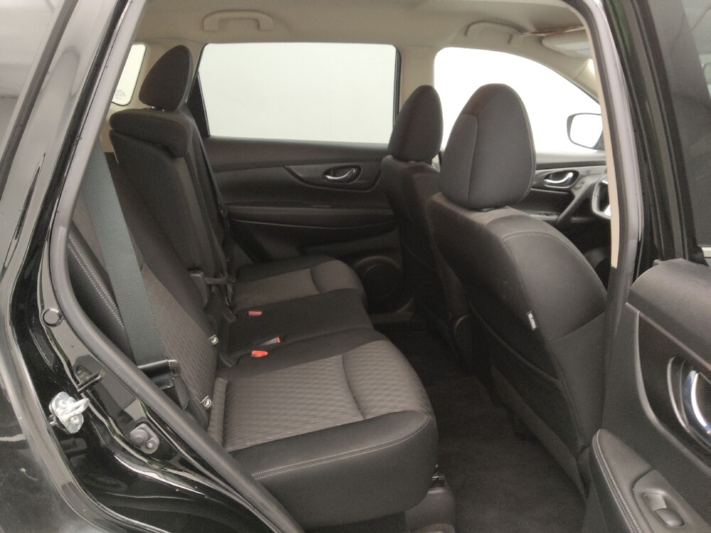 2020 Nissan Rogue in Gladstone, MO 64118 - 18106552 19