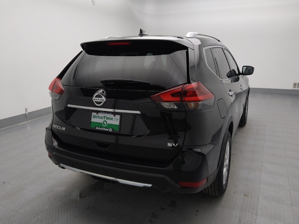 2020 Nissan Rogue in Gladstone, MO 64118 - 18106552 7