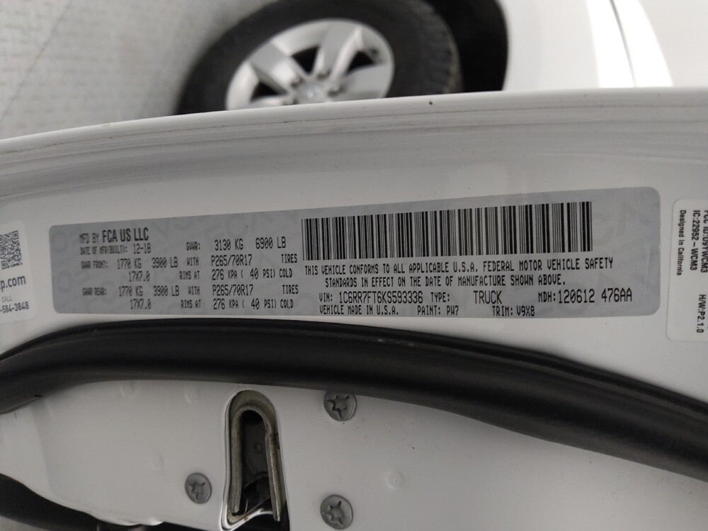 2019 RAM 1500 in Gladstone, MO 64118 - 18106554 33