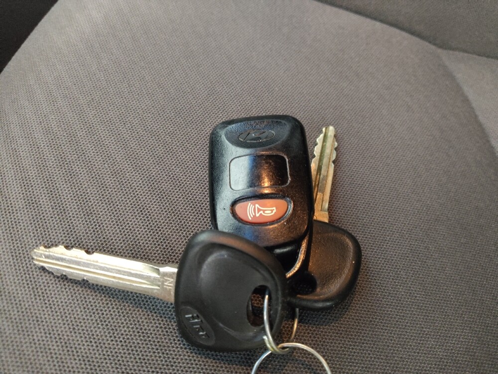 2013 Hyundai Elantra in Lakeland, FL 33815 - 18106555 32