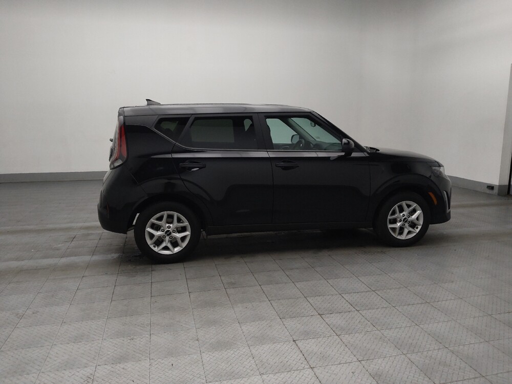 2023 Kia Soul in Morrow, GA 30260 - 18106556 10