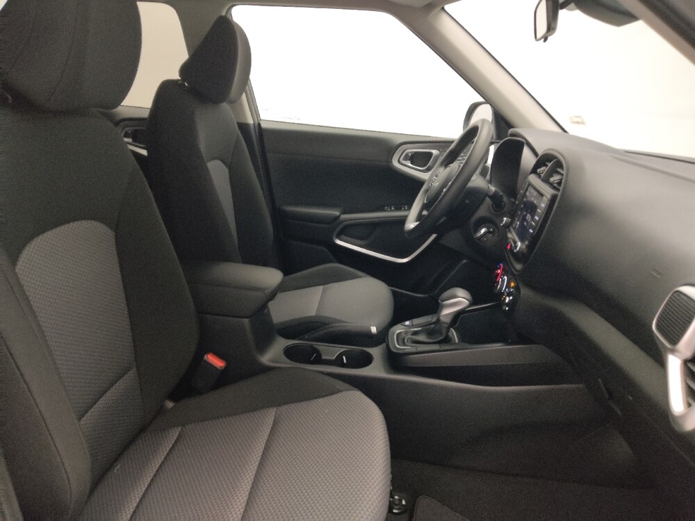 2023 Kia Soul in Morrow, GA 30260 - 18106556 21