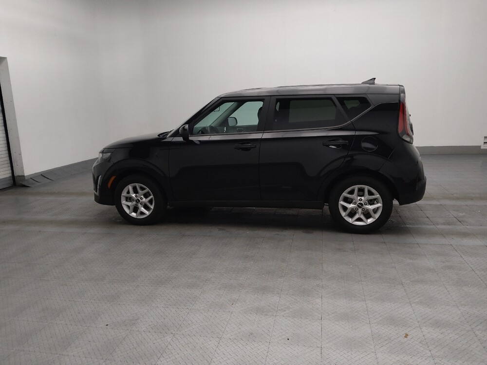 2023 Kia Soul in Morrow, GA 30260 - 18106556 3