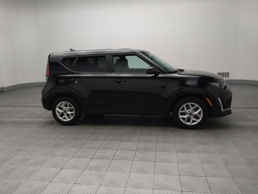 2023 Kia Soul in Morrow, GA 30260 - 18106556 11
