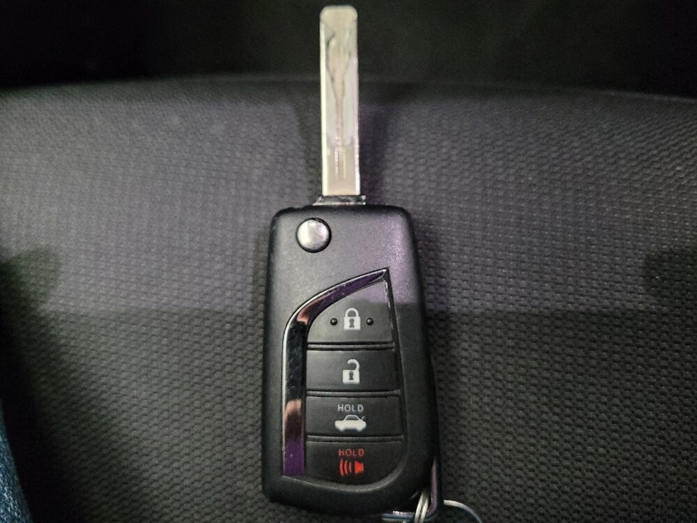 2024 Toyota Corolla in Downey, CA 90241 - 18106560 32