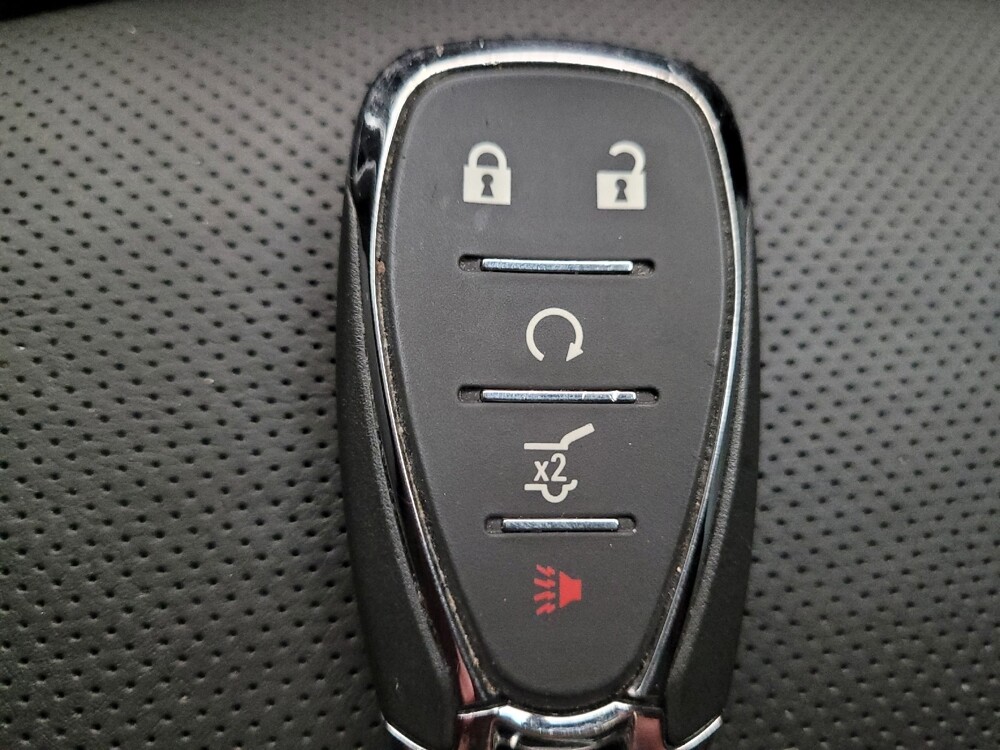 2018 Chevrolet Equinox in Downey, CA 90241 - 18106561 32