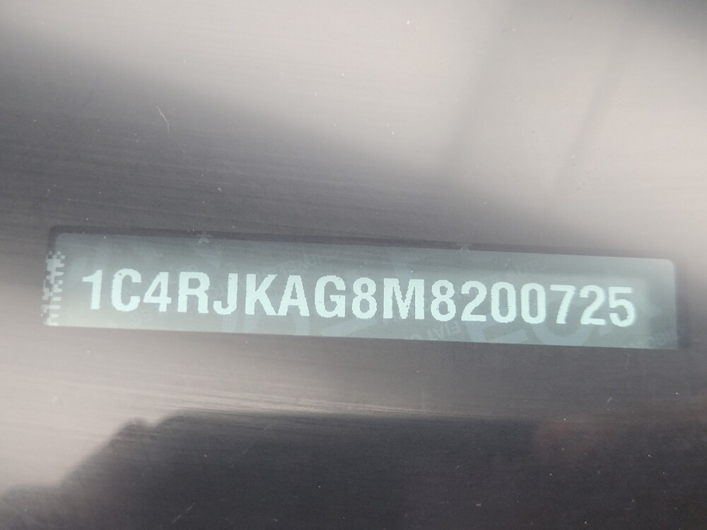 2021 Jeep Grand Cherokee L in Indianapolis, IN 46222 - 18106564 33