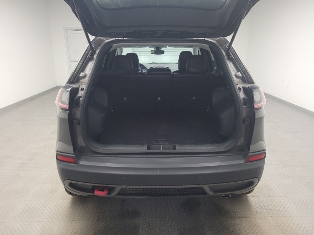 2019 Jeep Cherokee in Grand Rapids, MI 49508 - 18106565 29